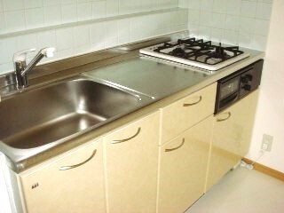 キッチン　※写真は別室、参考写真です。
