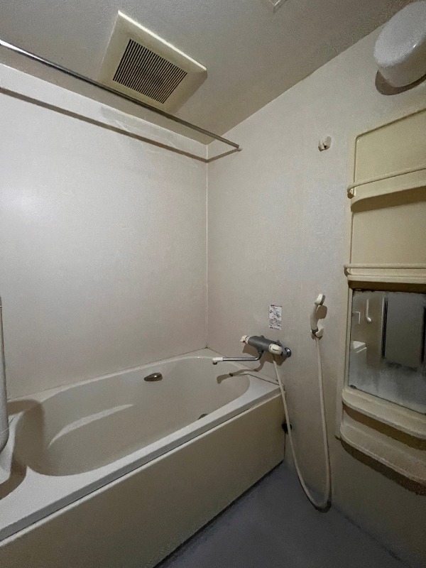 バス・シャワールーム　※別部屋参考写真