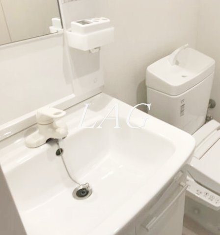 洗面設備　独立洗面台です。