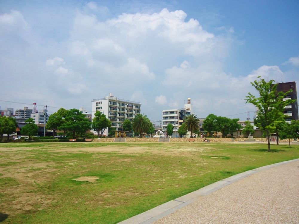 公園　中央公園（公園）まで819m