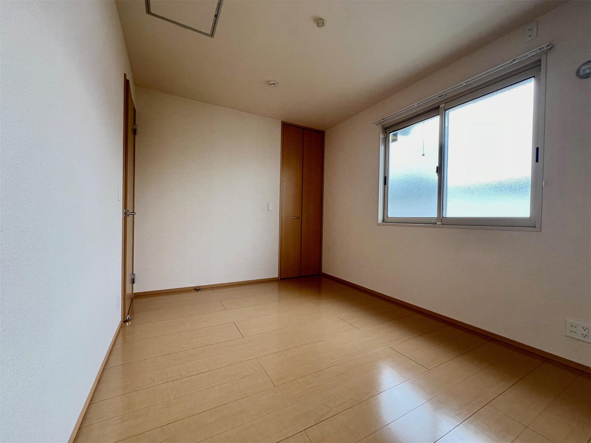その他部屋・スペース　同タイプ室内写真（反転タイプ）