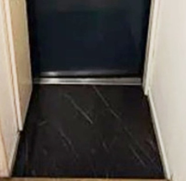 玄関　別部屋同仕様タイプ