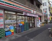 コンビニ　セブンイレブン 杉並和田1丁目店（コンビニ）まで111m