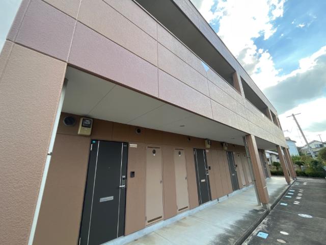 建物外観　外観写真（昼）