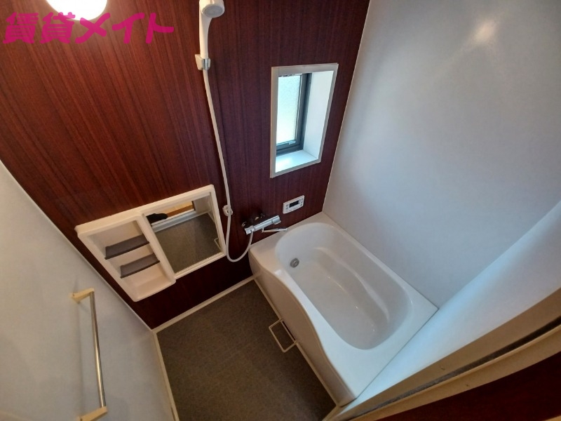 バス・シャワールーム　同タイプ部屋写真です。