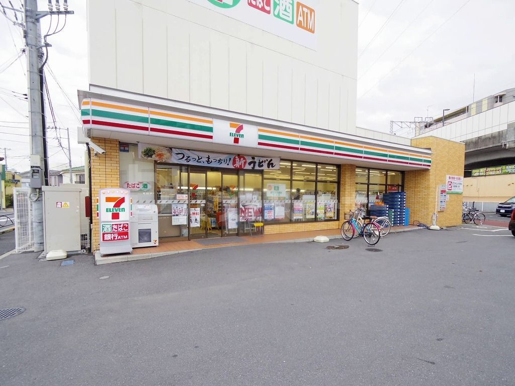 コンビニ　セブンイレブン葛飾新柴又駅前店（コンビニ）まで390m