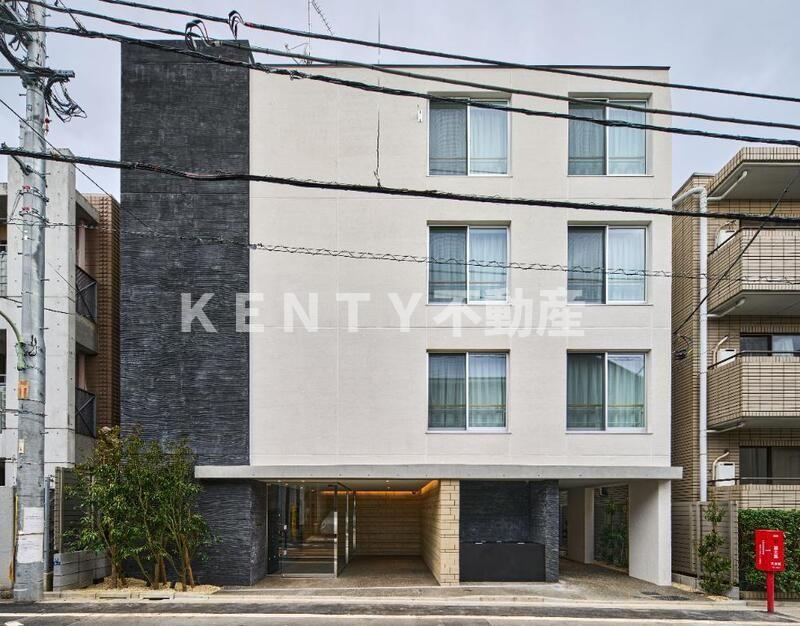 建物外観　外観は落ち着いています