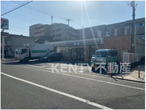コンビニ　セブンイレブン 大田区新蒲田3丁目店（コンビニ）まで408m