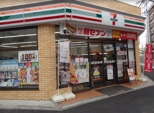 コンビニ　セブンイレブン 横浜大口駅南店（コンビニ）まで114m