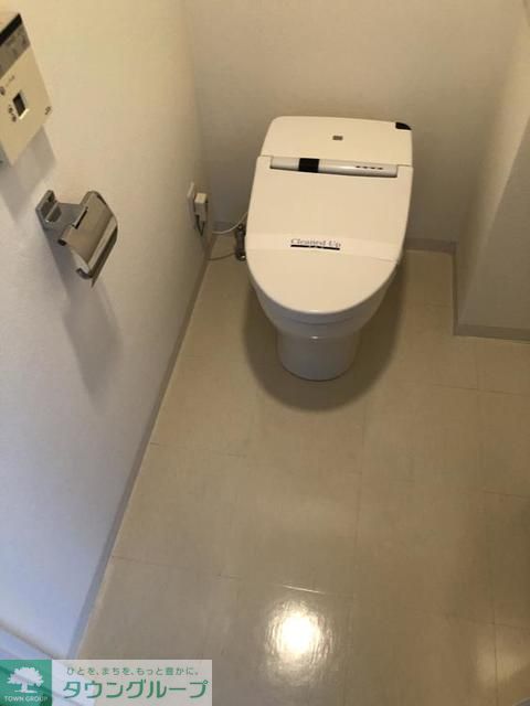 トイレ　※写真は同タイプ住戸です。