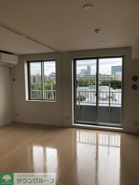 居室・リビング　※写真は同タイプ住戸です。
