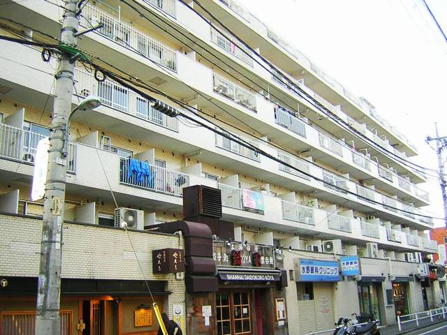 建物外観　丈夫で安心の鉄筋コンクリート造マンションです☆