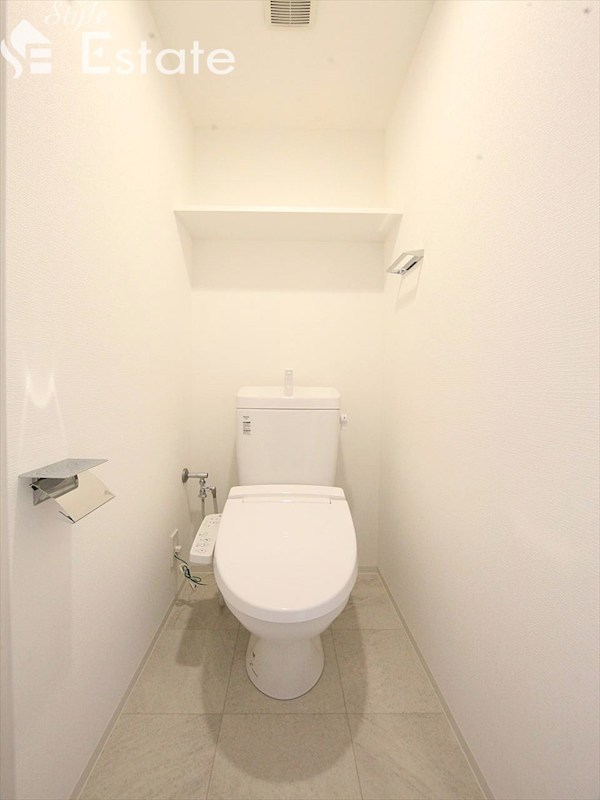 アドバンス名古屋アウリィのトイレ写真