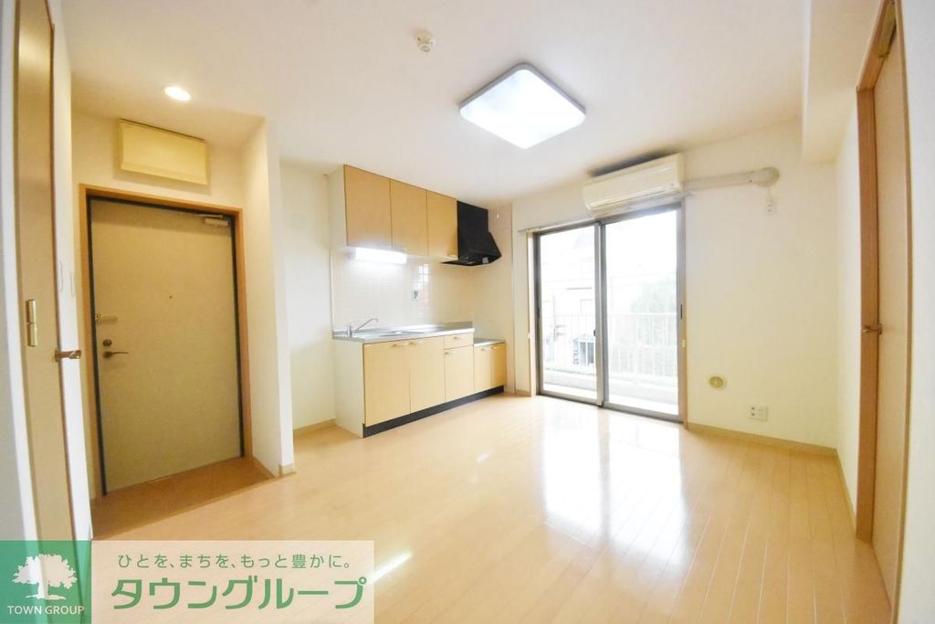 居室・リビング　★お部屋探しはタウンハウジング上大岡店へ★