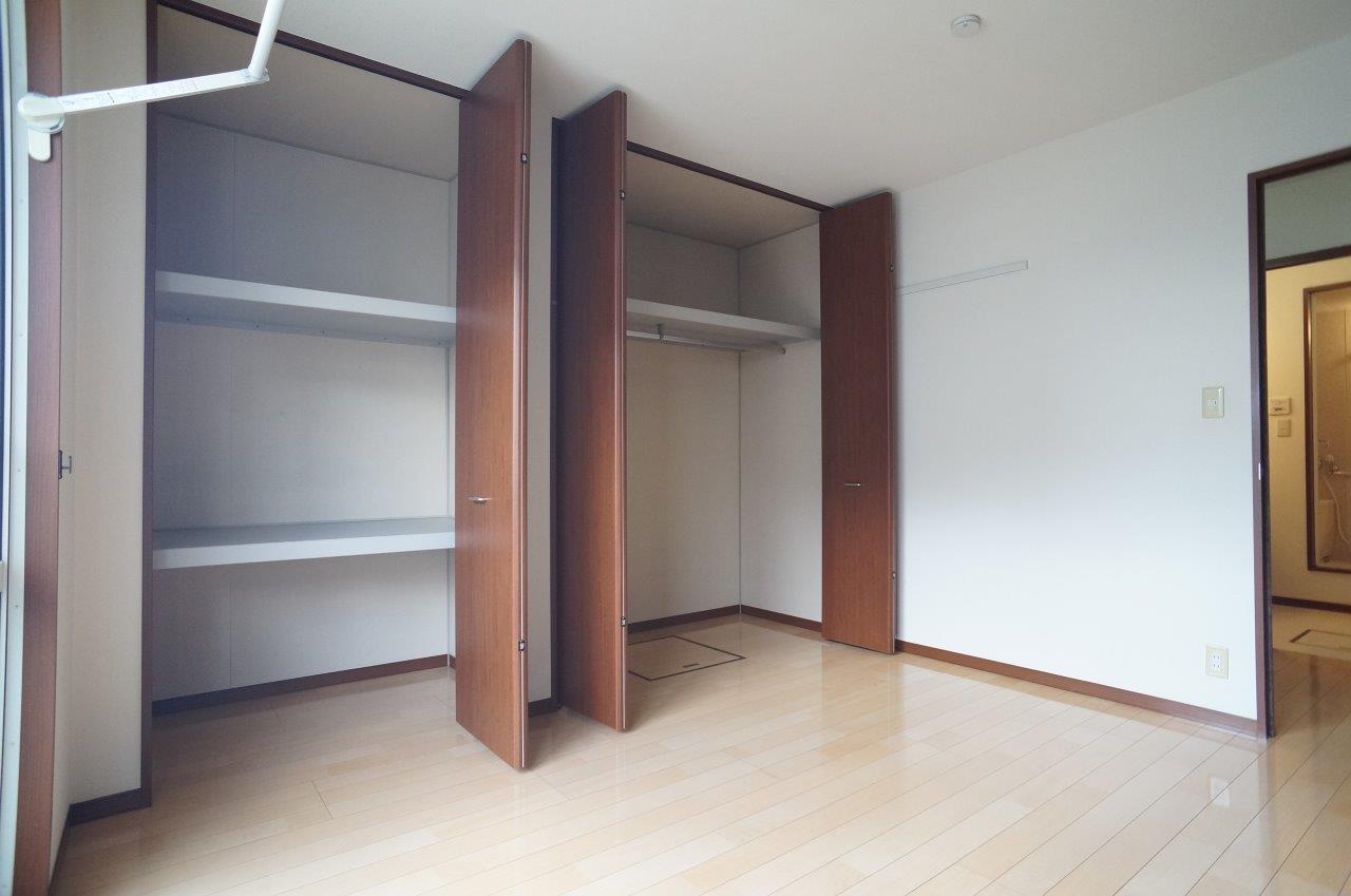 収納　（102号室写真の為間取り反転