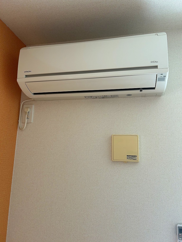 その他設備　エアコン1基付き