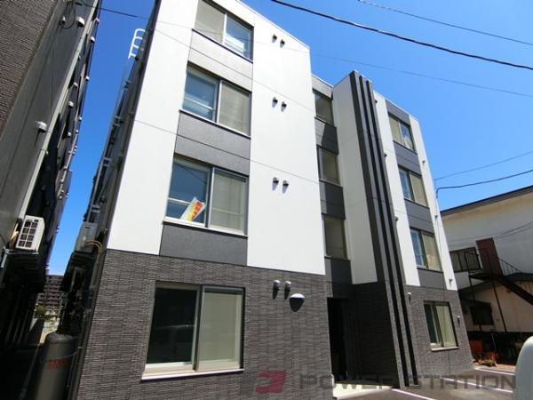 江別市東野幌本町のマンションの建物外観