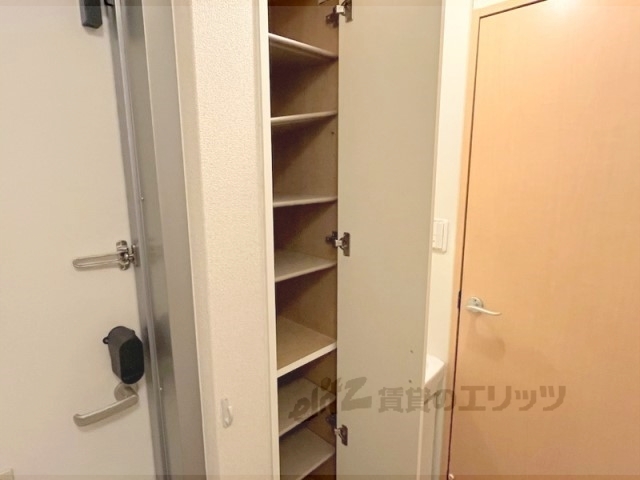 収納　下駄箱