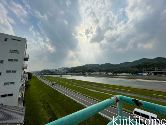 【広島市西区中広町のマンションの眺望】