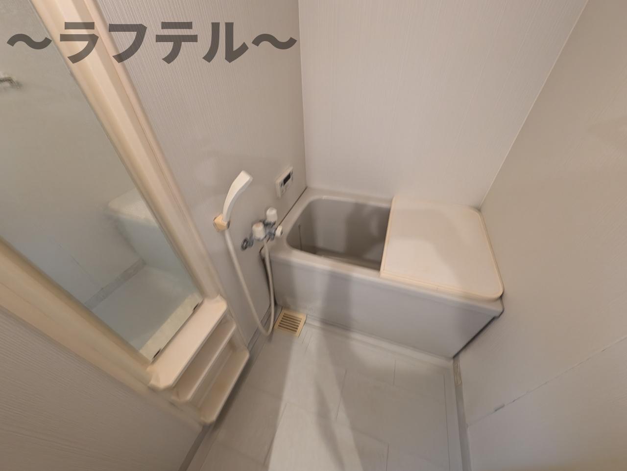 バス・シャワールーム　別部屋イメージ写真