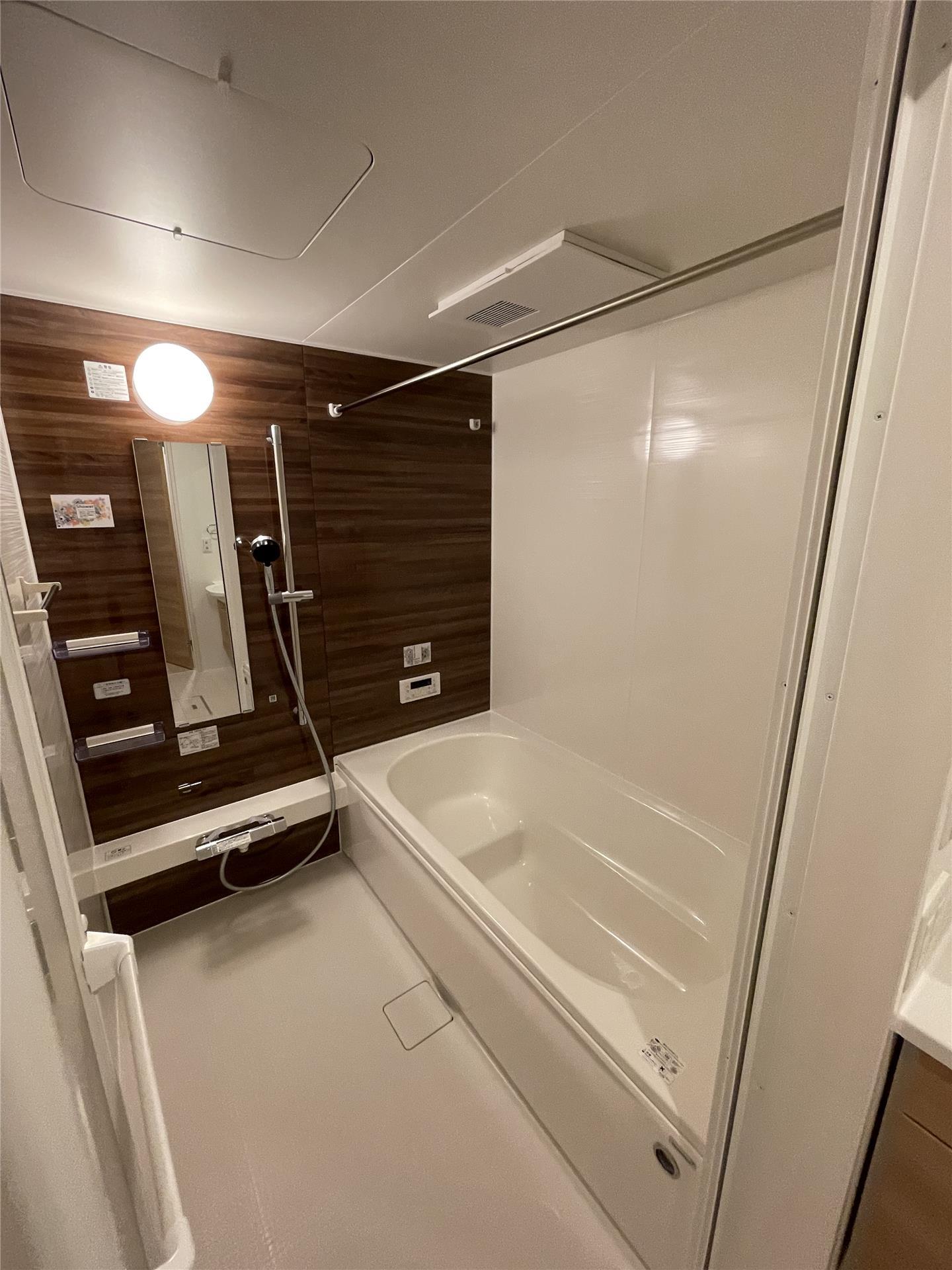 バス・シャワールーム