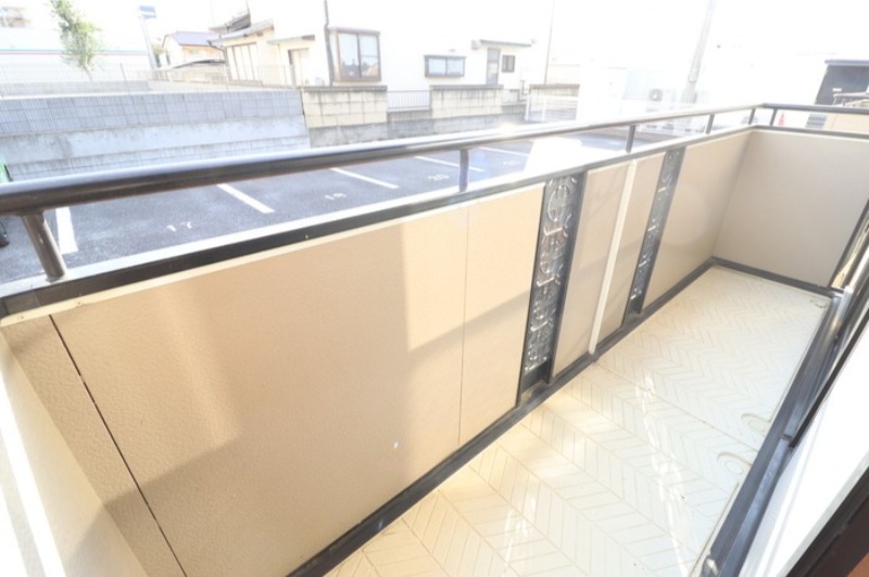 バルコニー　図面と現状に相違がある場合には現状を優先