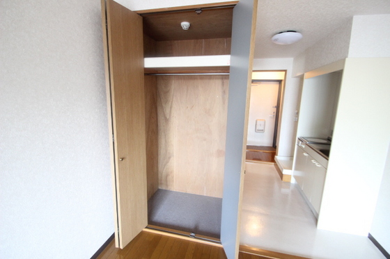 収納　※別号室のお写真です。