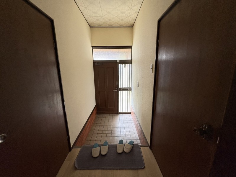 高砂町曽根町戸建の玄関写真