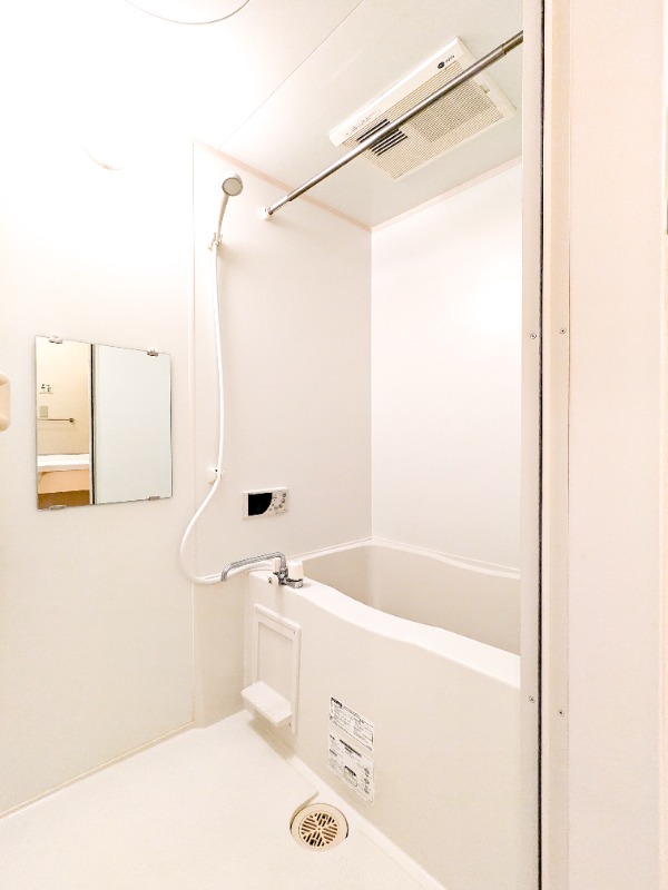 バス・シャワールーム　図面と現状に相違がある場合には現状を優先