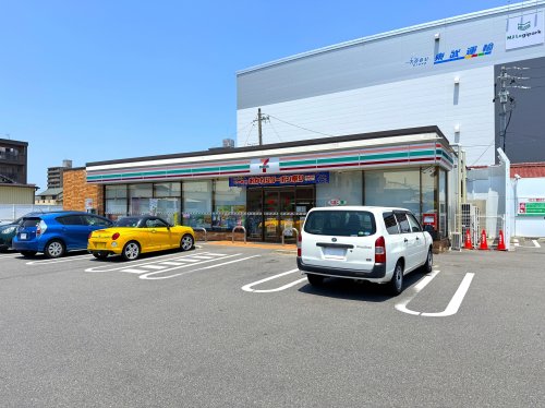 コンビニ　セブンイレブン 一宮貴船町３丁目店（コンビニ）まで417m