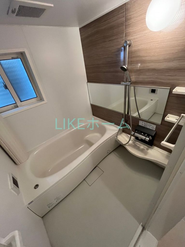 バス・シャワールーム　バス