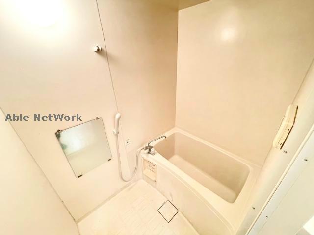 バス・シャワールーム　同型別号室