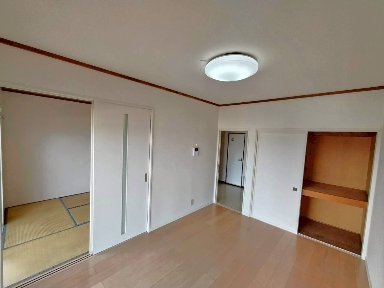 ベルフォーレ安積の居間写真
