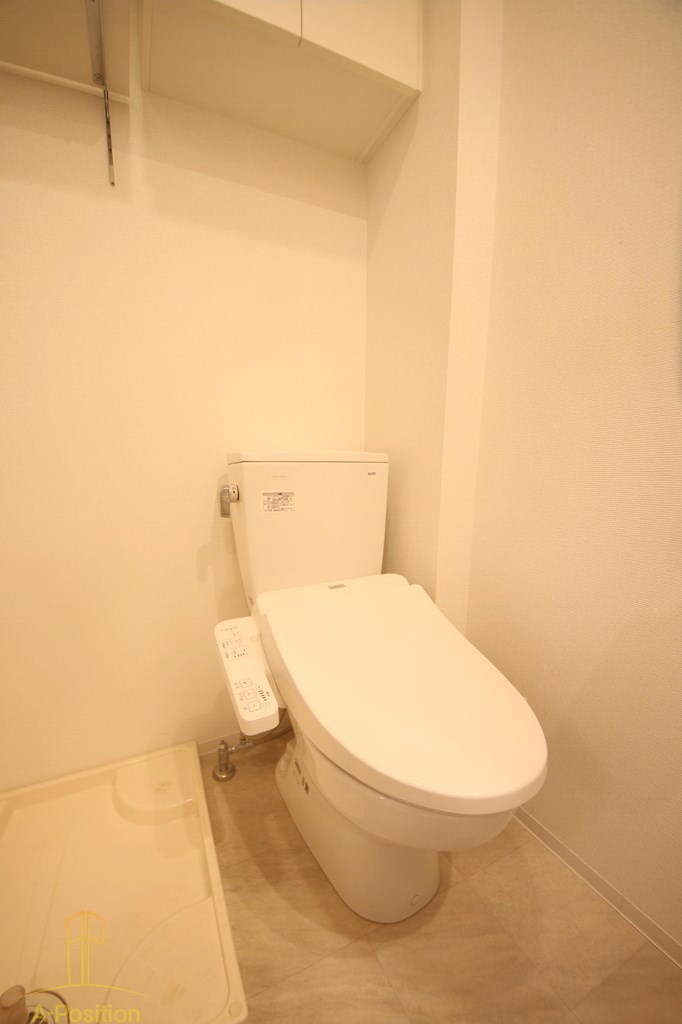 トイレ　セレニテ桜川駅前プリエ