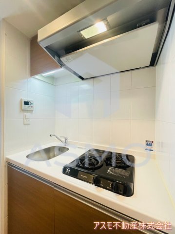 キッチン　※同物件　別間取り　参考写真
