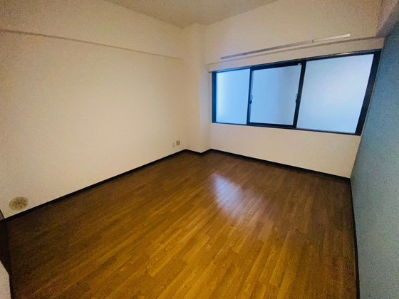 居室・リビング　※別部屋の写真です