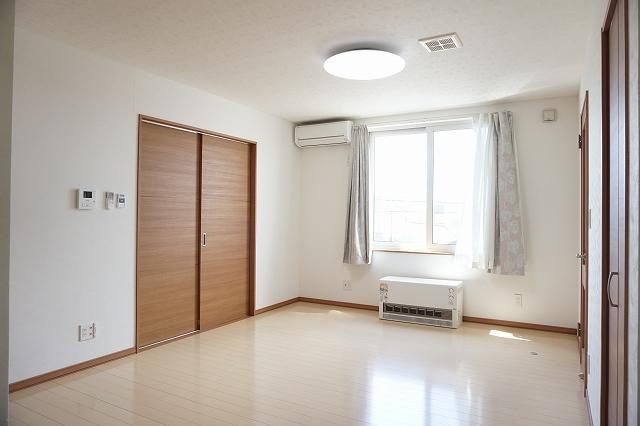 居室・リビング　リビング１