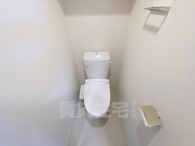 プレサンス新大阪イオリアのトイレ写真