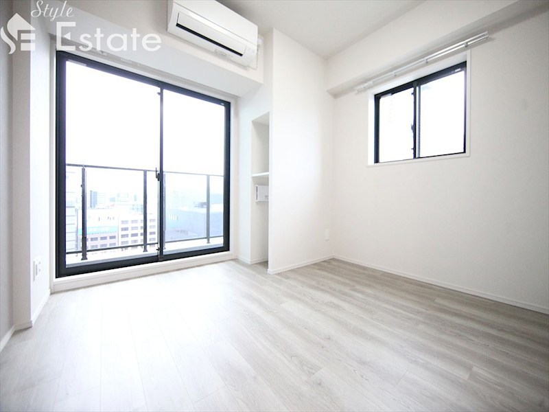 居室・リビング　内装