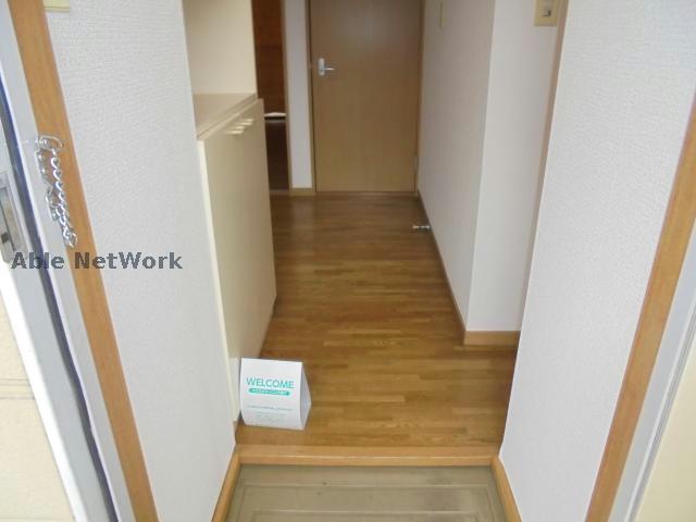 玄関　※同物件別部屋
