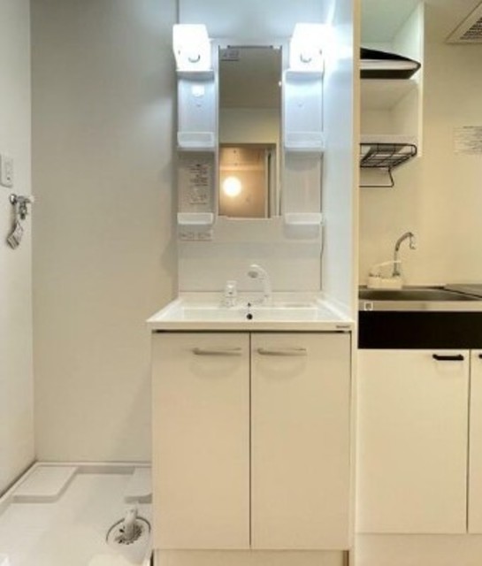 洗面設備　他部屋参考。