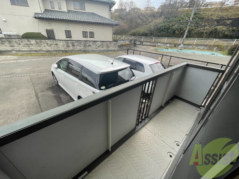 バルコニー　バルコニーがあるので洗濯物は外に干せそうですね～