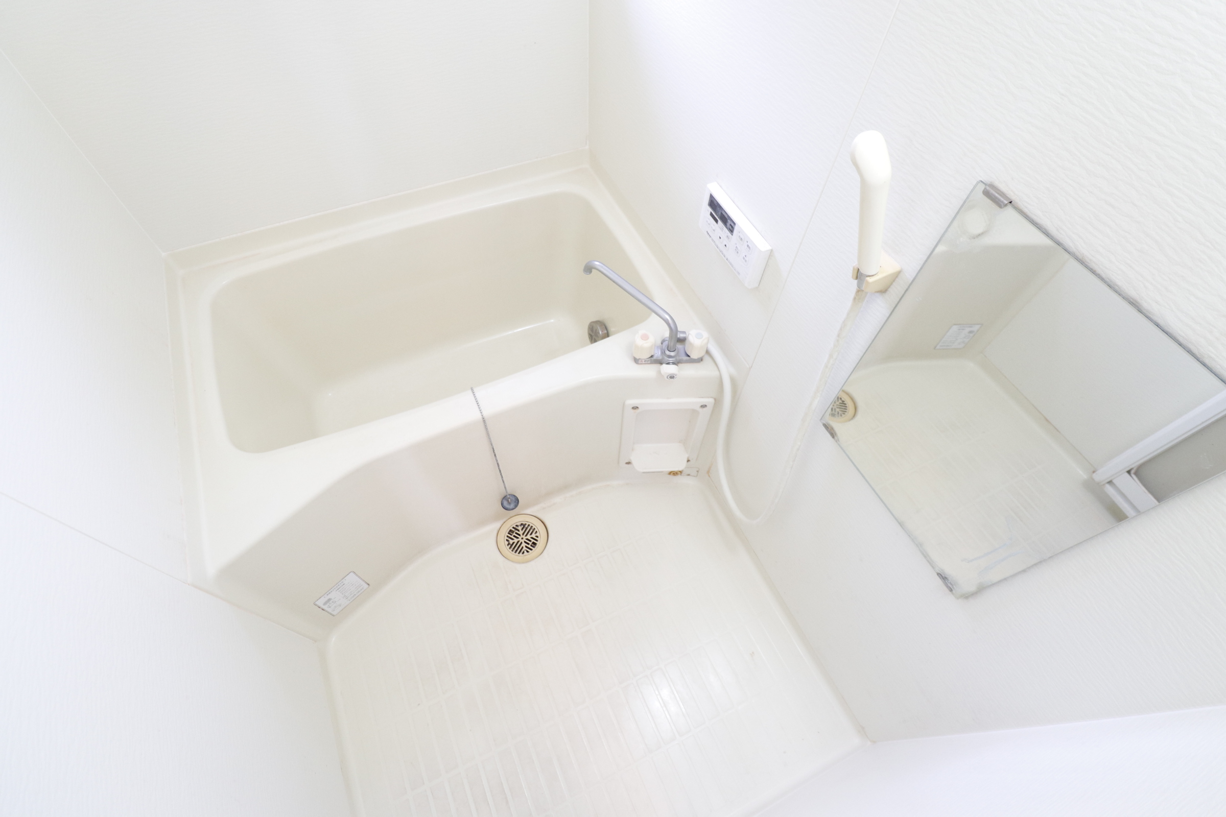 バス・シャワールーム　バスルームです♪