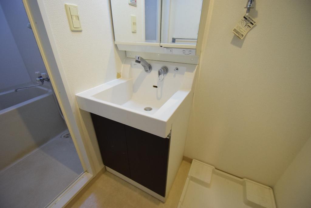 洗面設備　洗髪洗面化粧台