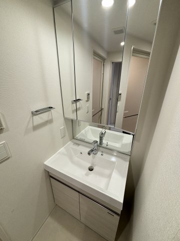 洗面設備　洗面所です