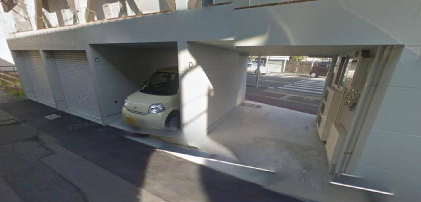 駐車場　駐車場