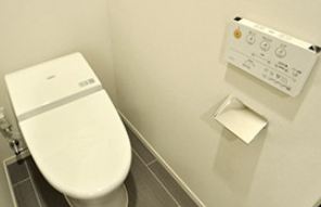 トイレ　参考写真