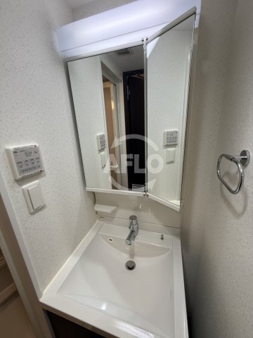 洗面設備　Front Field天王寺　独立洗面台