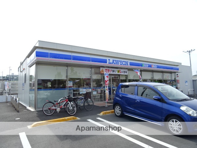 コンビニ　ローソン（コンビニ）まで531m