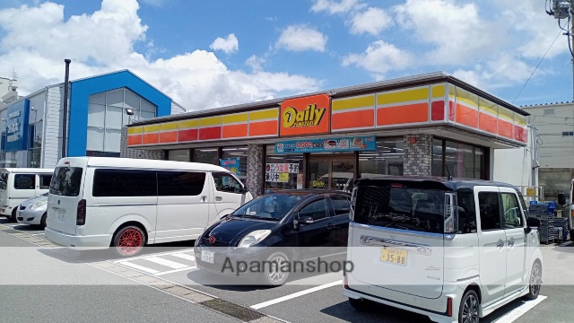 コンビニ　デイリーヤマザキ博多南店（コンビニ）まで334m